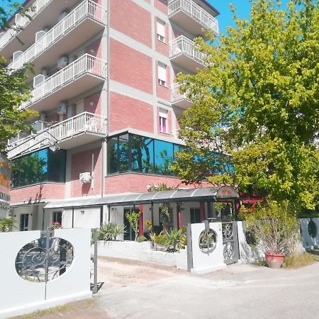 Hotel Rita Cervia Exterior photo